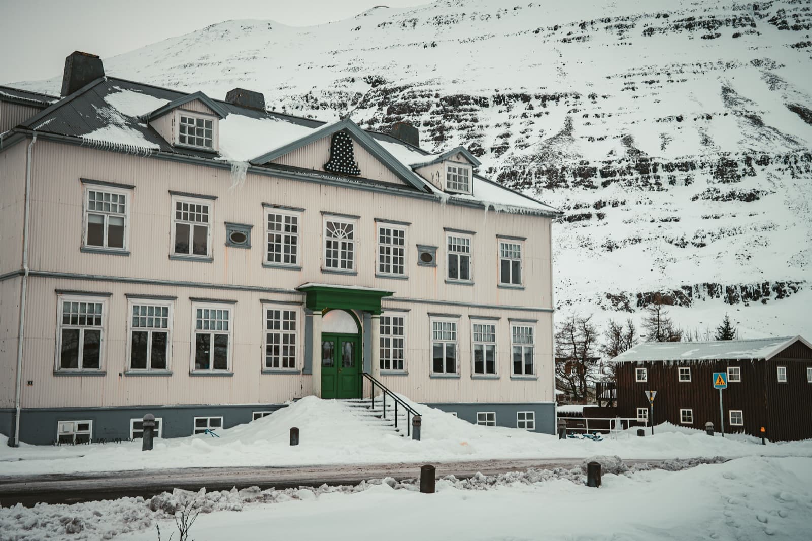Weather-exposed home in mountainous terrain
