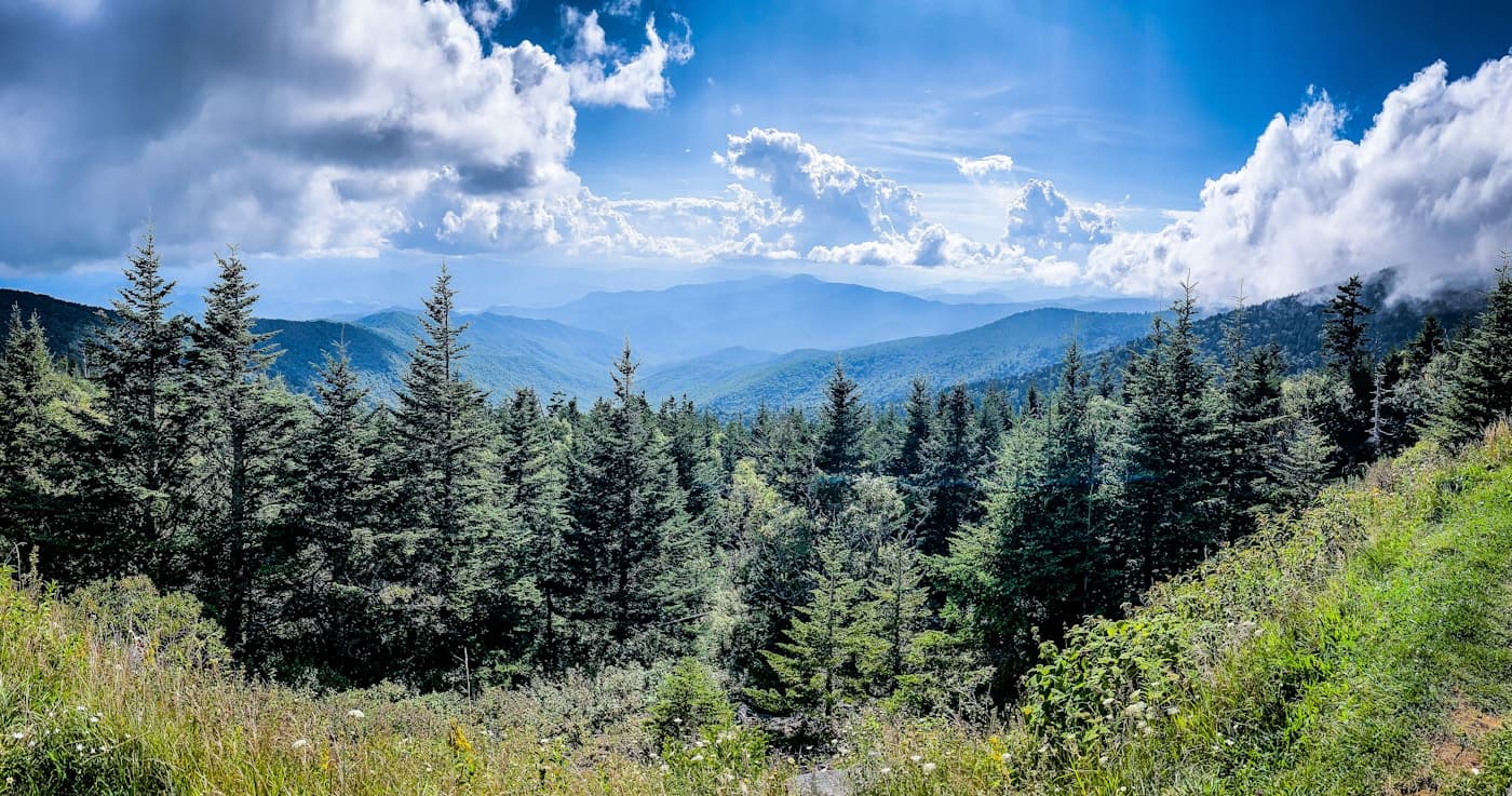 Scenic view of the Tennessee mountains in Tennessee