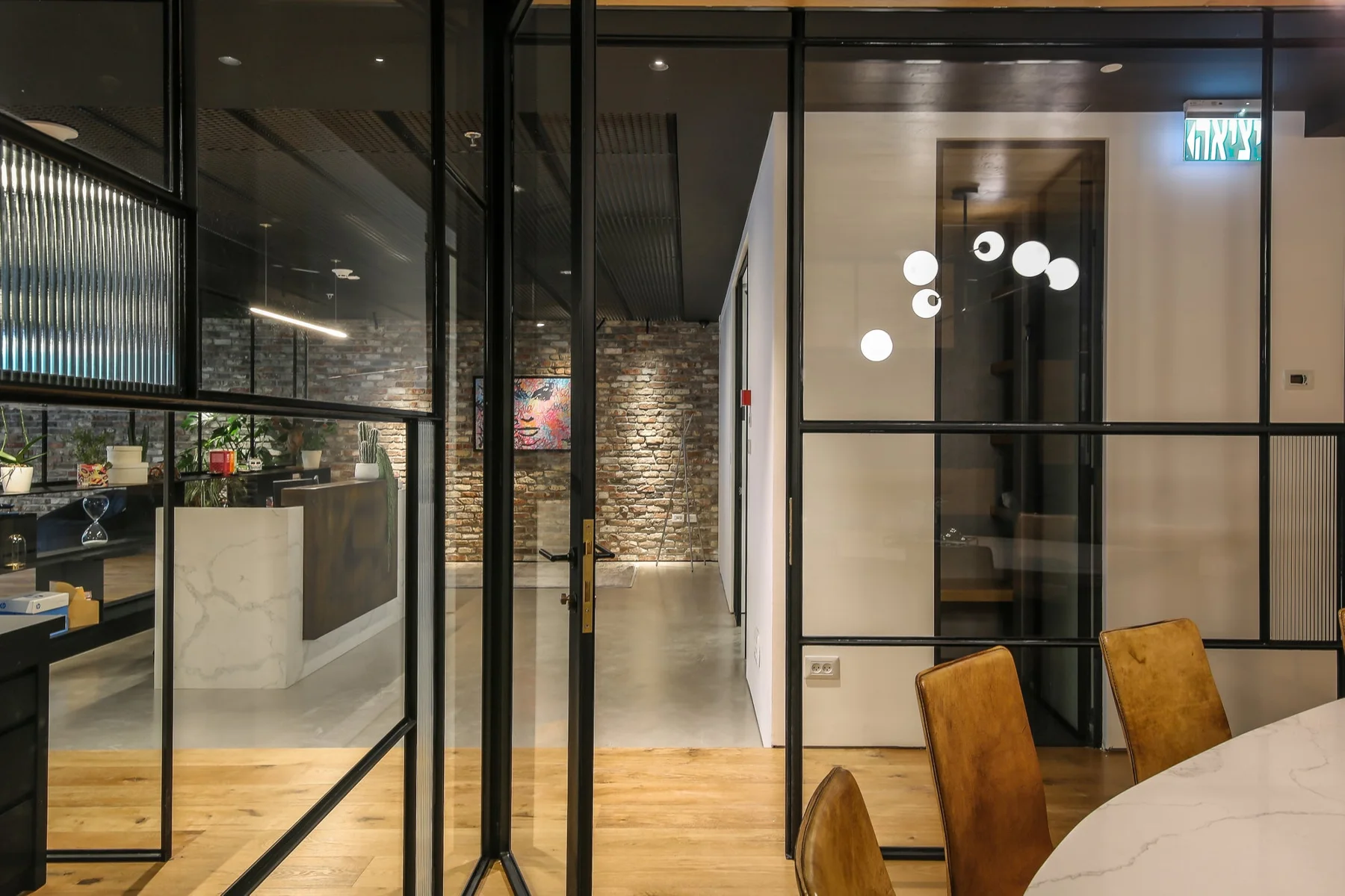 Steel Hinged, Office